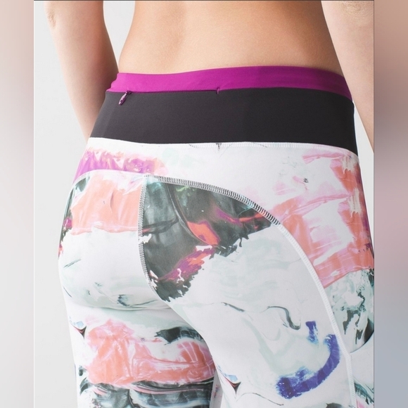 Lululemon Speed Tight III *All Full-On Luxtreme Pigment Wave Multi / Black / Reg - Picture 10 of 11